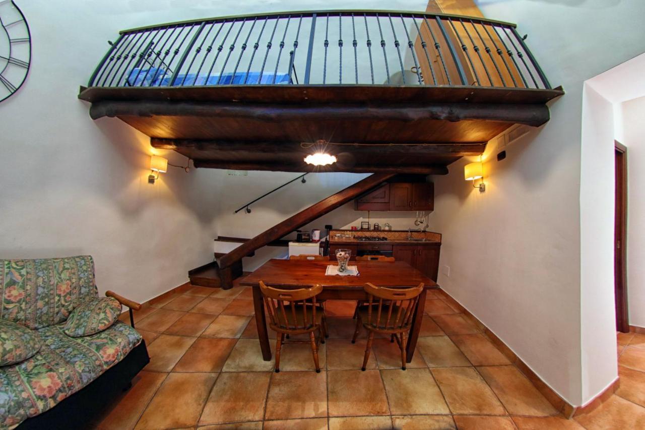 Al Vecchio Cellaio Historical Guest House SantʼAntonio Abate Exteriér fotografie