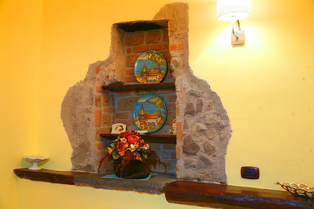 Al Vecchio Cellaio Historical Guest House SantʼAntonio Abate Exteriér fotografie